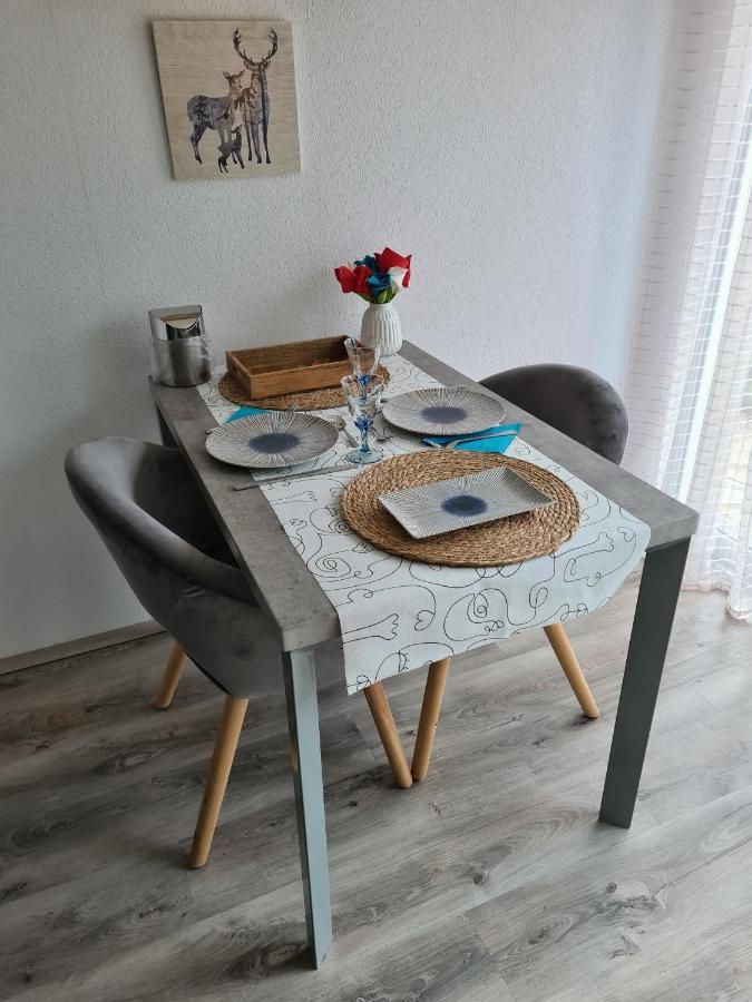 La Perle De Frayssinet-Le-Gelat - Chambre D'Hotes - B&B Екстериор снимка